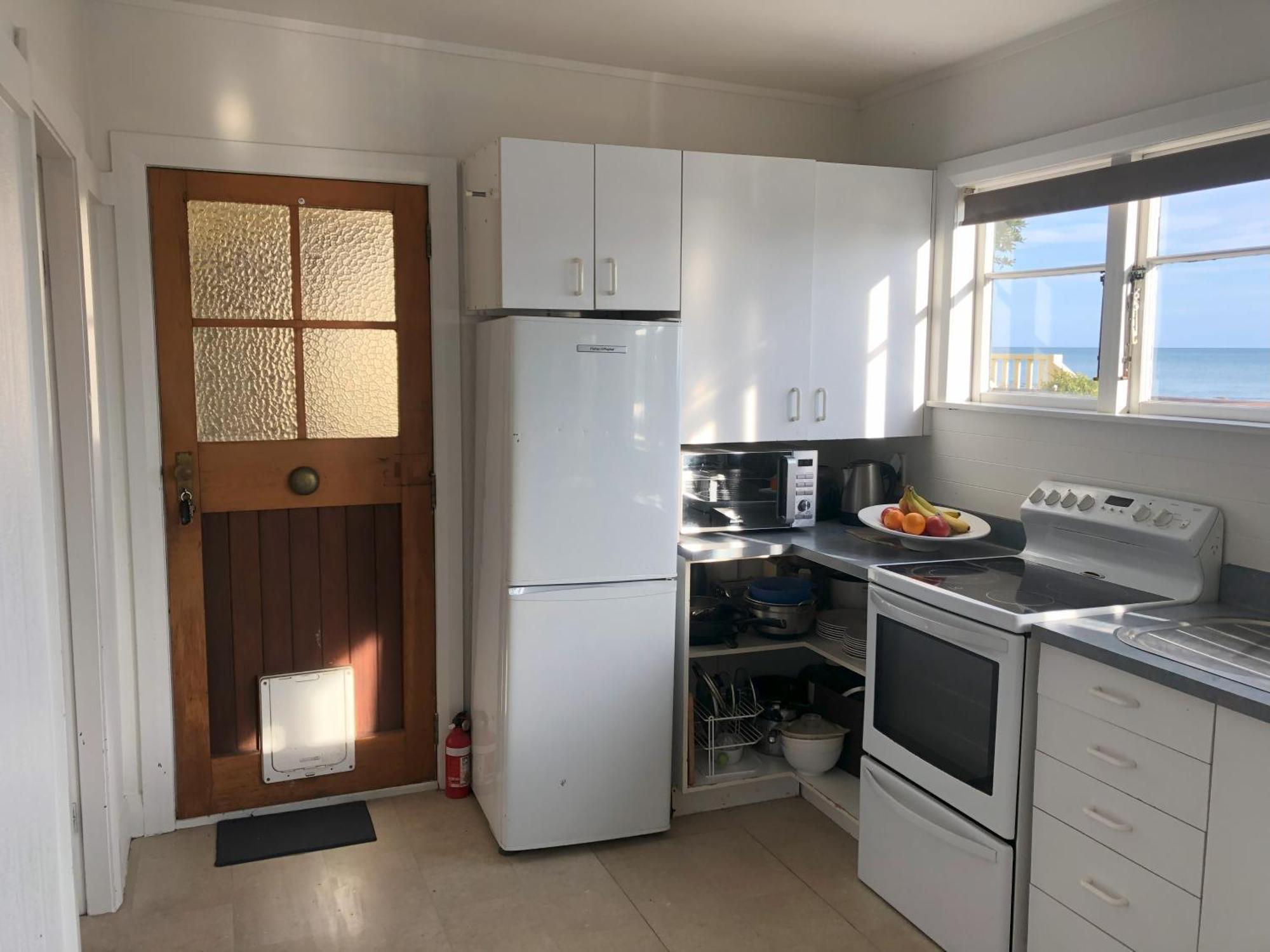 Seafront Haven In Island Bay With Deck, Outdoor Bath, And Parking Apartman Wellington Kültér fotó